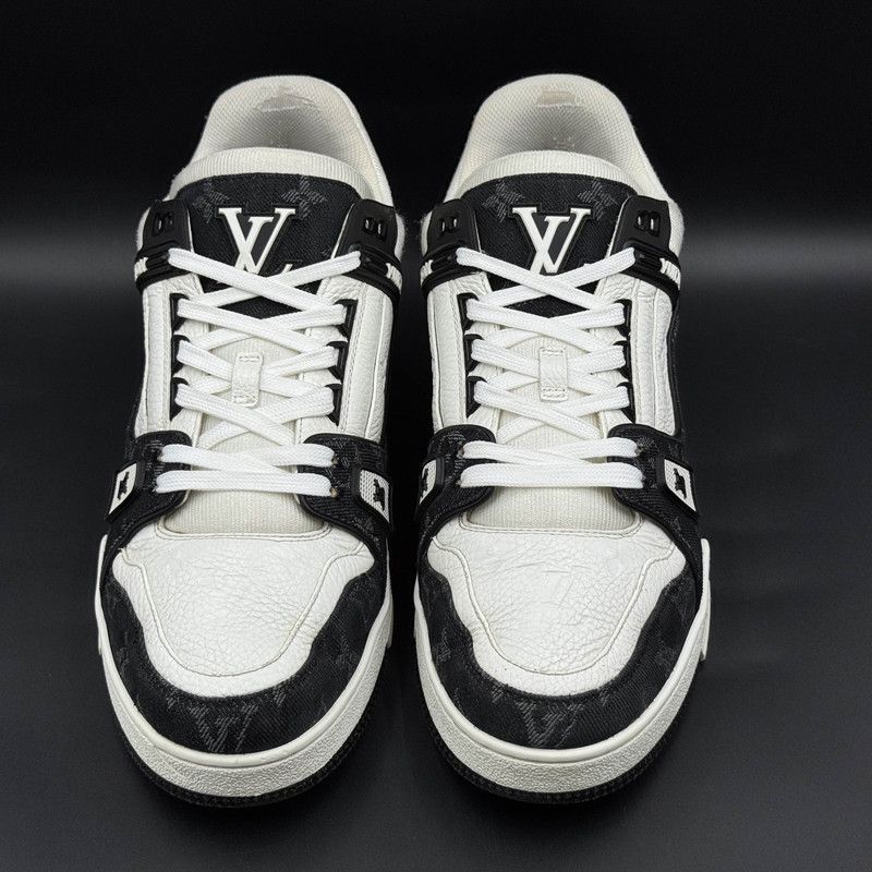 Louis Vuitton Louis Vuitton Panda Print Low-Top Sneakers 0089 Size US 9.5 / EU 42-43 - 2 Thumbnail