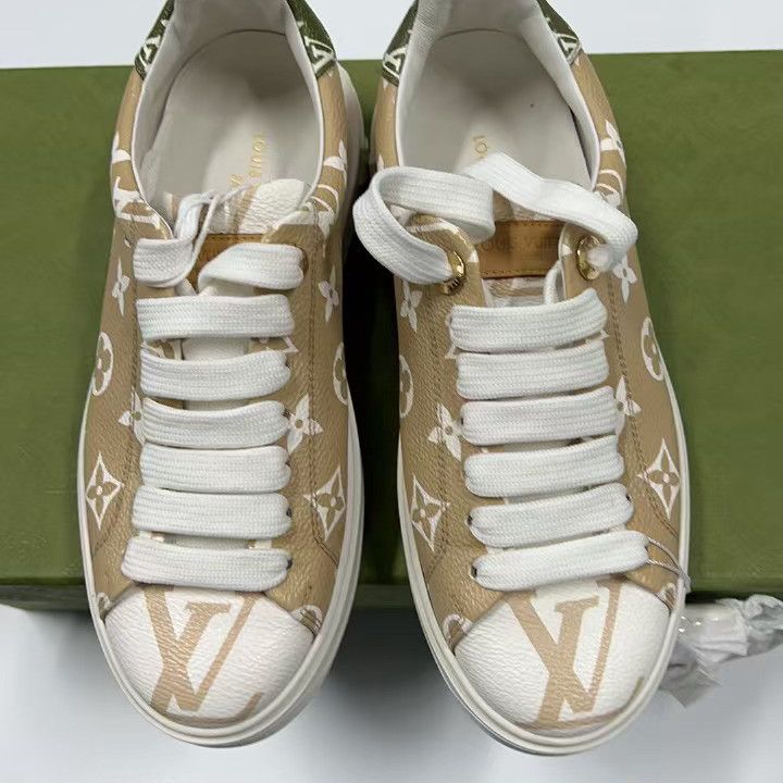 Louis Vuitton Louis Vuitton Leather Low Top Sneakers 0089 Size US 5 / EU 37 - 2 Thumbnail