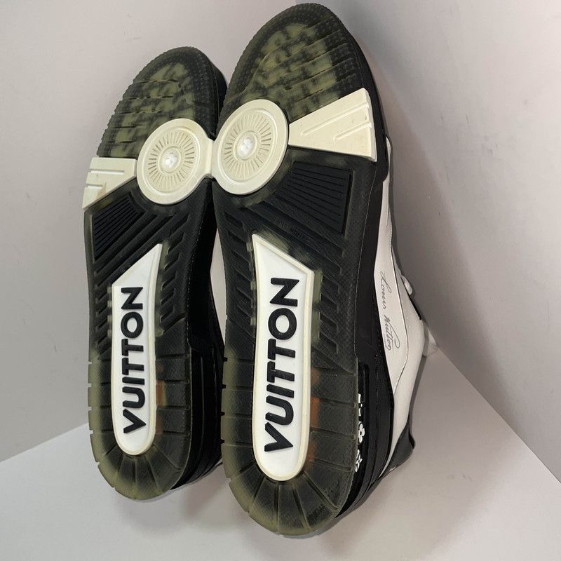 Louis Vuitton Louis Vuitton Stylish Low-Top Trainers for Men 0089 Size US 8 / EU 41 - 8 Thumbnail