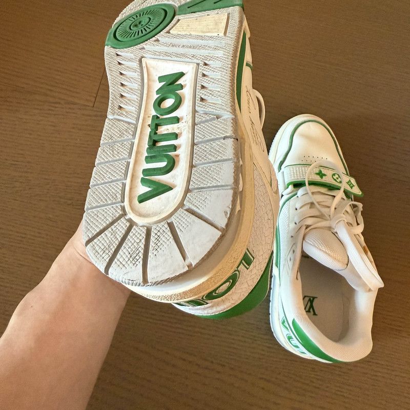 Louis Vuitton Louis Vuitton Classic Green Trainer Sneakers 0089 Size US 9.5 / EU 42-43 - 6 Thumbnail