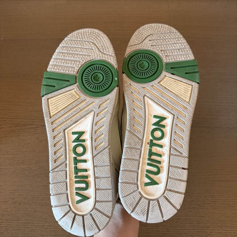 Louis Vuitton Louis Vuitton Classic Green Trainer Sneakers 0089 Size US 9.5 / EU 42-43 - 4 Thumbnail