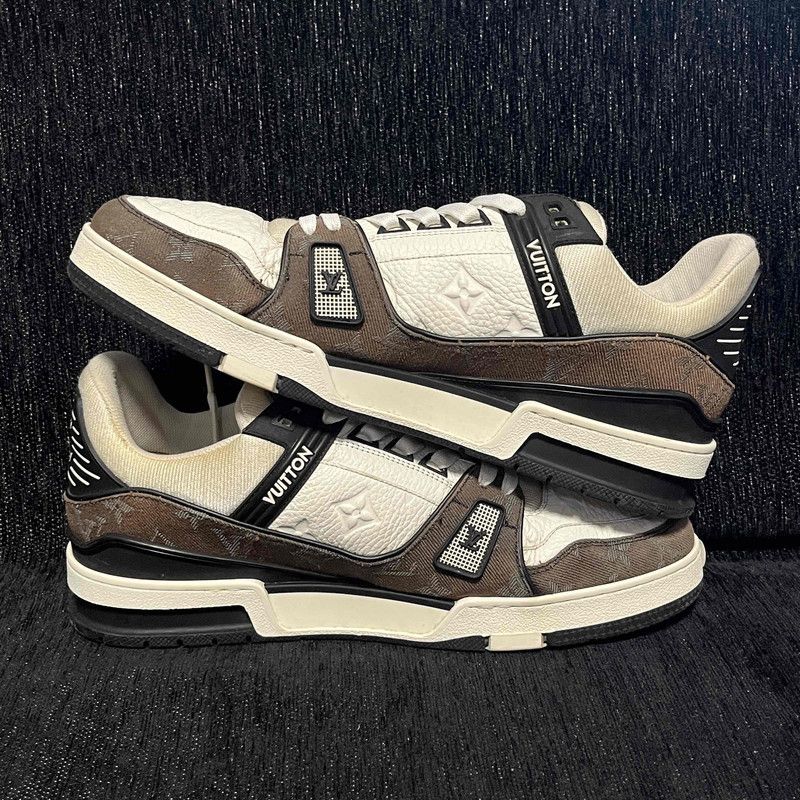 Louis Vuitton Louis Vuitton Trainer Panda Print Low-Top Sneakers 0089 Size US 9.5 / EU 42-43 - 7 Thumbnail