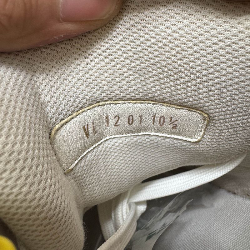 Louis Vuitton Louis Vuitton Trainer Green and White Low-Top Sneakers 0089 Size US 11 / EU 44 - 5 Thumbnail