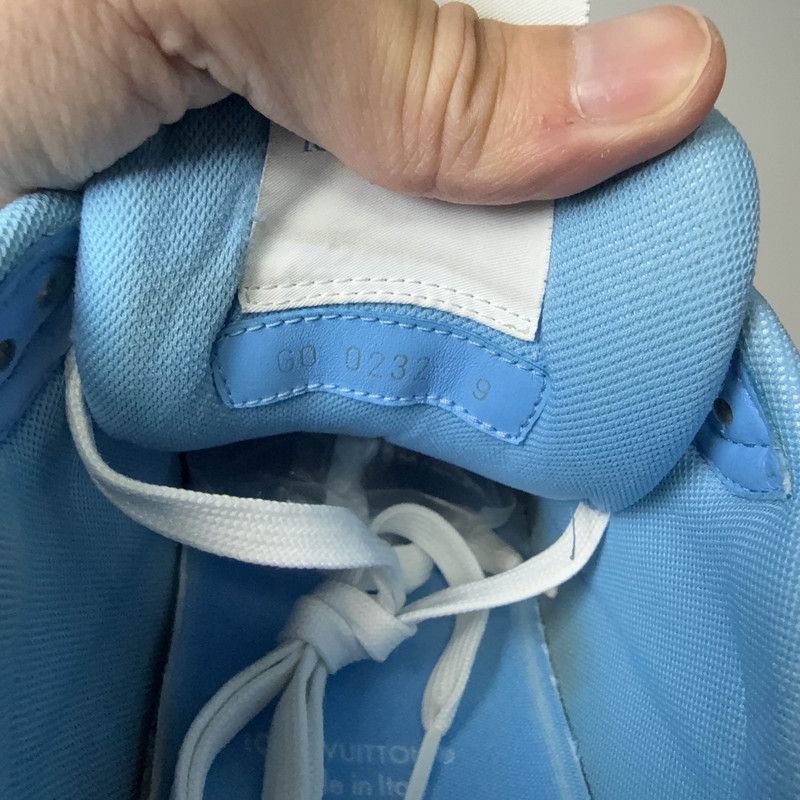 Louis Vuitton Louis Vuitton Blue and White Trainer Sneakers 0089 Size US 9.5 / EU 42-43 - 5 Thumbnail