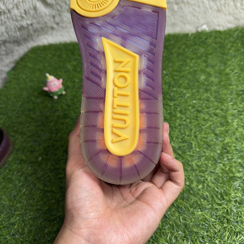 Louis Vuitton Louis Vuitton Trainer Casual Sneakers in Purple and Black 0089 Size US 8 / EU 41 - 13 Thumbnail