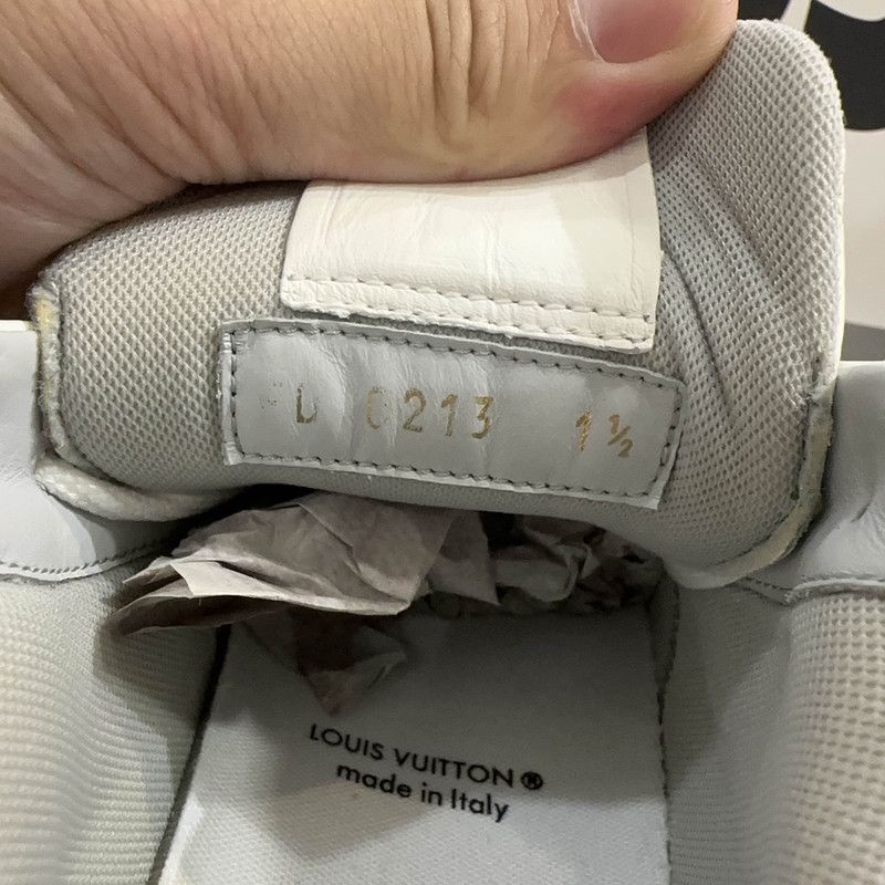 Louis Vuitton Louis Vuitton White Cement Low-Top Trainers 0089 Size US 5.5 / EU 38 - 5 Thumbnail