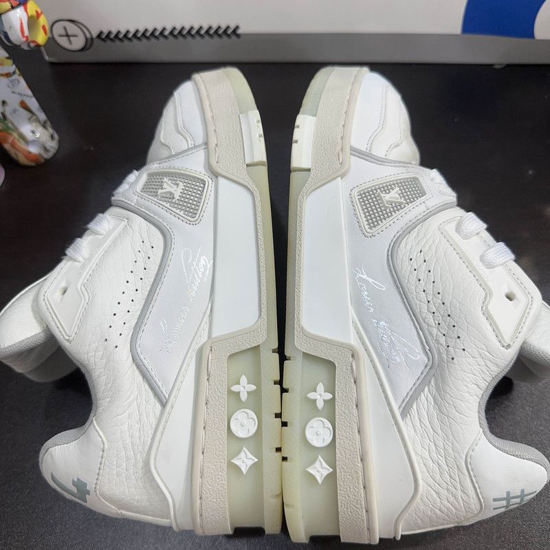 Louis Vuitton Louis Vuitton White Cement Low-Top Trainers 0089 Size US 5.5 / EU 38 - 7 Thumbnail