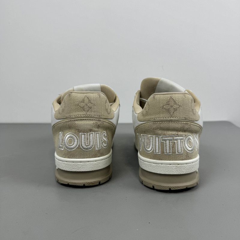 Louis Vuitton Louis Vuitton Trainer Low Top Sneakers for Men 0089 Size US 9.5 / EU 42-43 - 3 Thumbnail