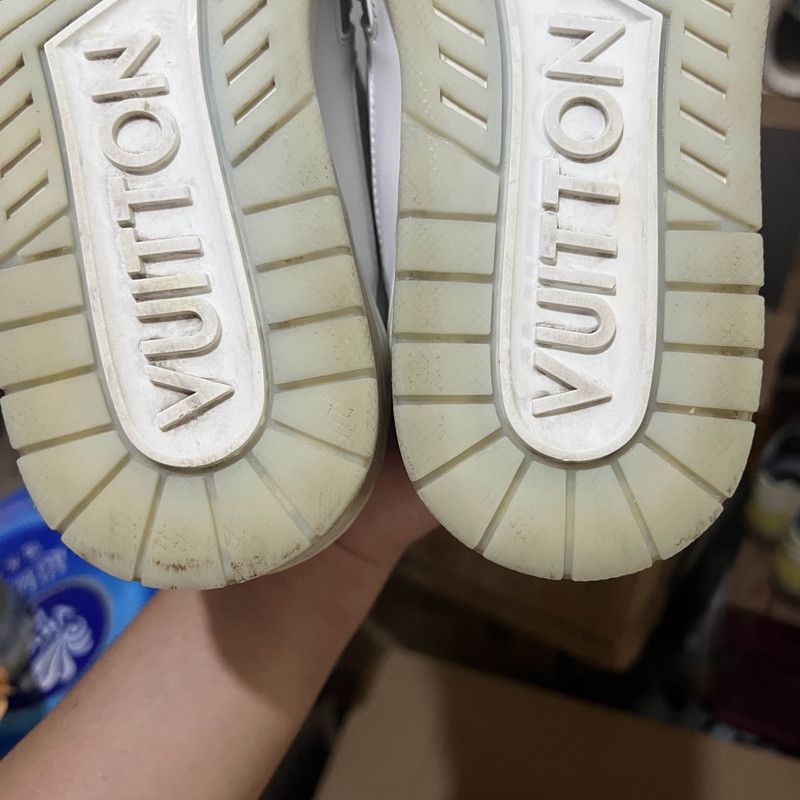Louis Vuitton Louis Vuitton Trainer Low Top Fashion Sneakers 0089 Size US 6.5 / EU 39-40 - 7 Thumbnail