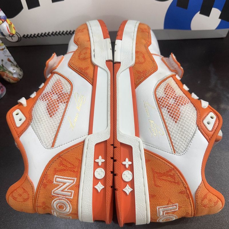 Louis Vuitton Louis Vuitton Low-Top Trainer with Velcro 0089 Size US 8 / EU 41 - 8 Thumbnail