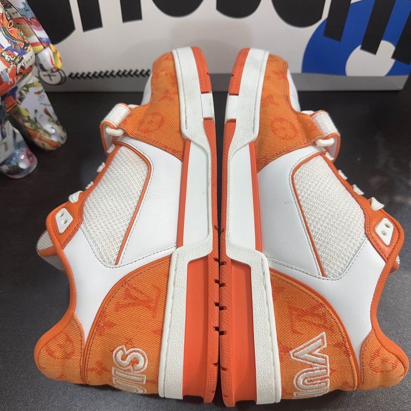 Louis Vuitton Louis Vuitton Low-Top Trainer with Velcro 0089 Size US 8 / EU 41 - 7 Thumbnail