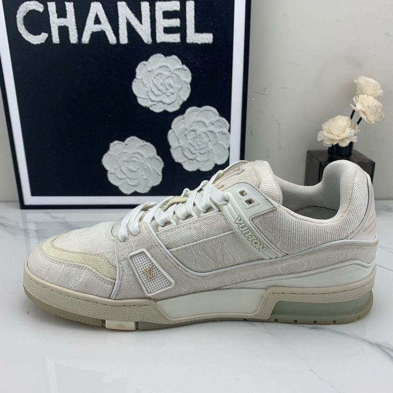Louis Vuitton Louis Vuitton Trainer Classic Sneaker for Men 0089 Size US 8 / EU 41 - 7 Thumbnail