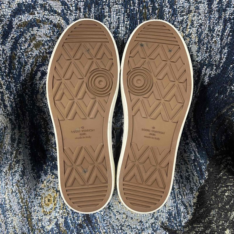 Louis Vuitton Louis Vuitton Tattoo High-Top Sneakers in Dark Blue 0089 Size US 7.5 / EU 40-41 - 4 Thumbnail