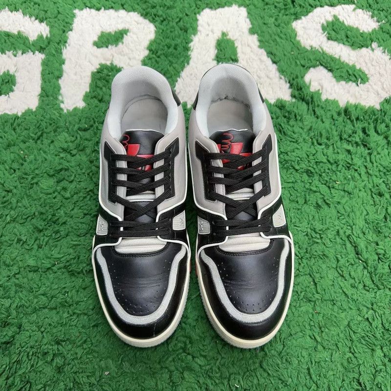 Louis Vuitton Louis Vuitton Low-Top Trainer Sneakers for All 0089 Size US 8 / EU 41 - 2 Thumbnail