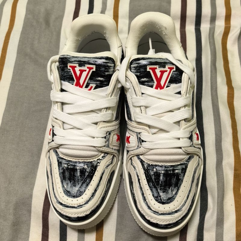 Louis Vuitton Louis Vuitton Hand-Painted Low-Top Sneakers 0089 Size US 7.5 / EU 40-41 - 2 Thumbnail