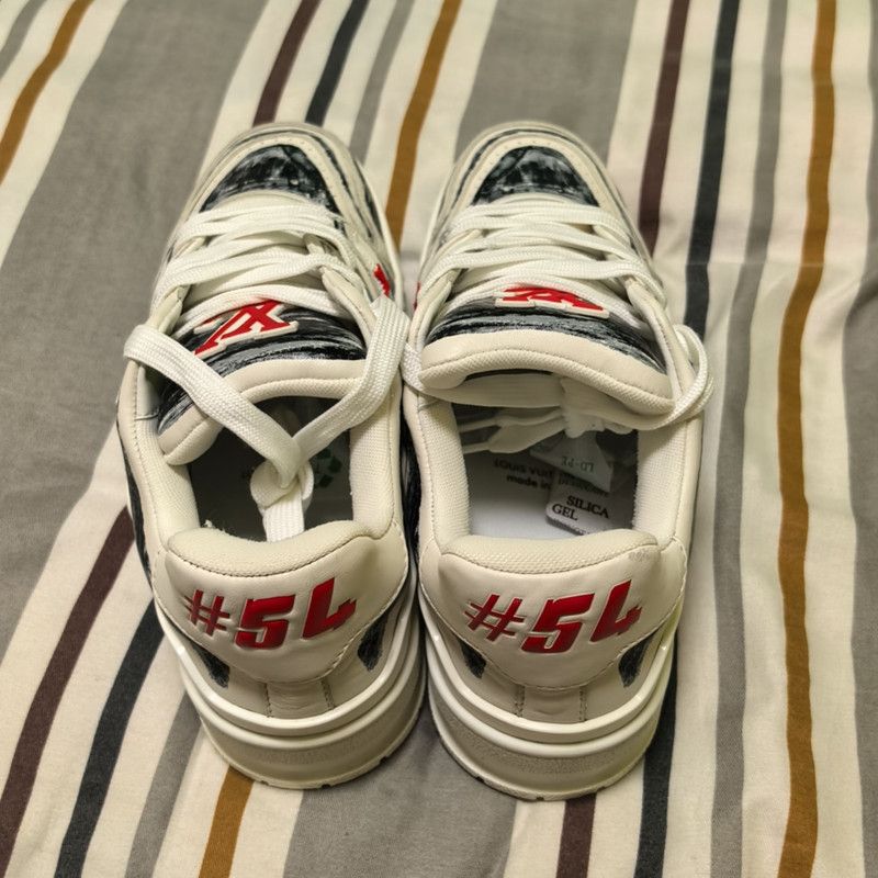 Louis Vuitton Louis Vuitton Hand-Painted Low-Top Sneakers 0089 Size US 7.5 / EU 40-41 - 3 Thumbnail