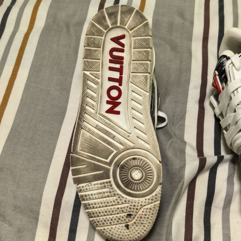 Louis Vuitton Louis Vuitton Hand-Painted Low-Top Sneakers 0089 Size US 7.5 / EU 40-41 - 7 Thumbnail