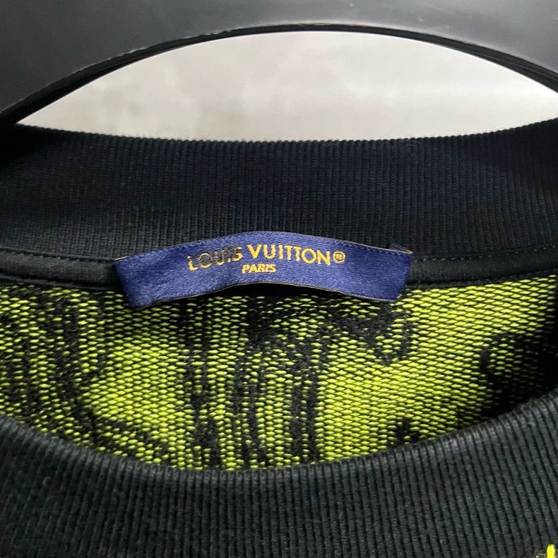 Louis Vuitton Louis Vuitton Black Logo Pattern Crewneck Sweater -dmc Size US XXL / EU 58 / 5 - 4 Thumbnail