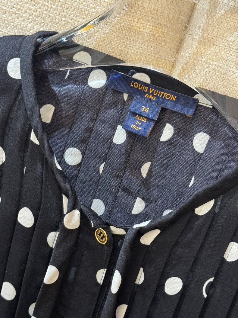 Louis Vuitton Louis Vuitton Black Polka Dot Silk Shirt -dmc Size US XS / EU 42 / 0 - 5 Thumbnail
