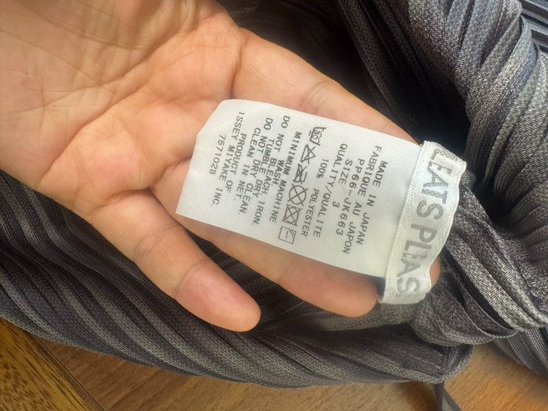 Issey Miyake Issey Miyake Pleated Gray Top -dmc Size US M / EU 48-50 / 2 - 4 Thumbnail