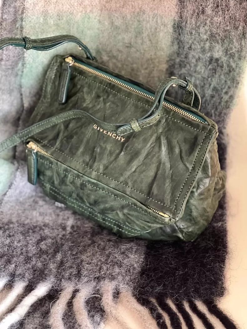 Givenchy Givenchy Pandora Classic Handbag -dmc Size ONE SIZE - 4 Thumbnail