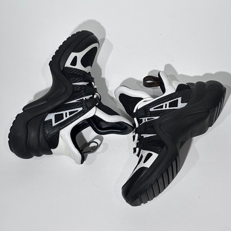 Louis Vuitton Louis Vuitton Black and White Running Shoes 0089 Size US 5.5 / EU 38 - 4 Thumbnail
