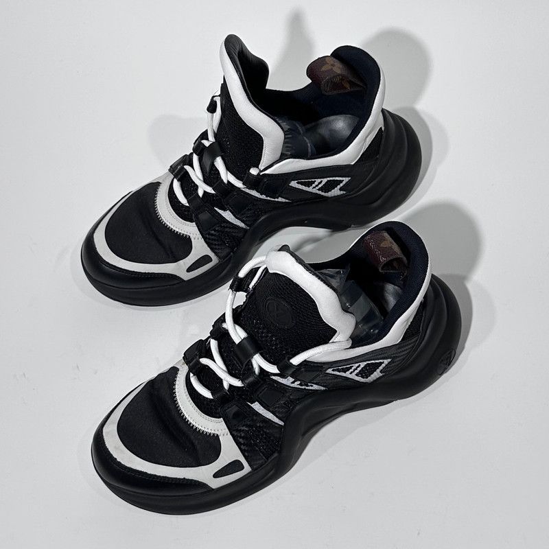 Louis Vuitton Louis Vuitton Black and White Running Shoes 0089 Size US 5.5 / EU 38 - 3 Thumbnail
