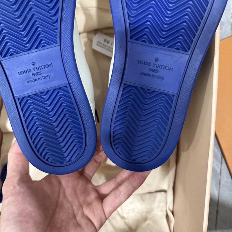 Louis Vuitton Louis Vuitton Rivoli Low-Top Sneakers for Men 0089 Size US 8.5 / EU 41-42 - 9 Thumbnail