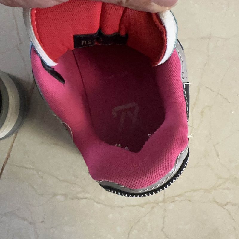 Louis Vuitton Louis Vuitton Colorful Low-Top Fashion Sneakers 0089 Size US 8.5 / EU 41-42 - 12 Thumbnail