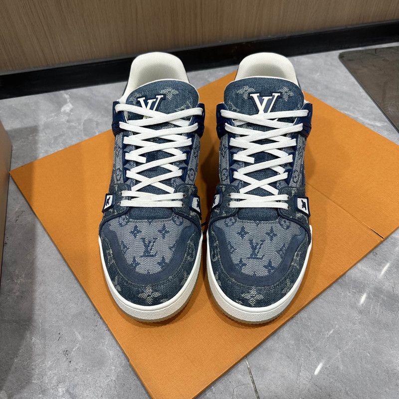 Louis Vuitton Louis Vuitton Denim Trainer Low-Top Sneakers 0089 Size US 8 / EU 41 - 2 Thumbnail