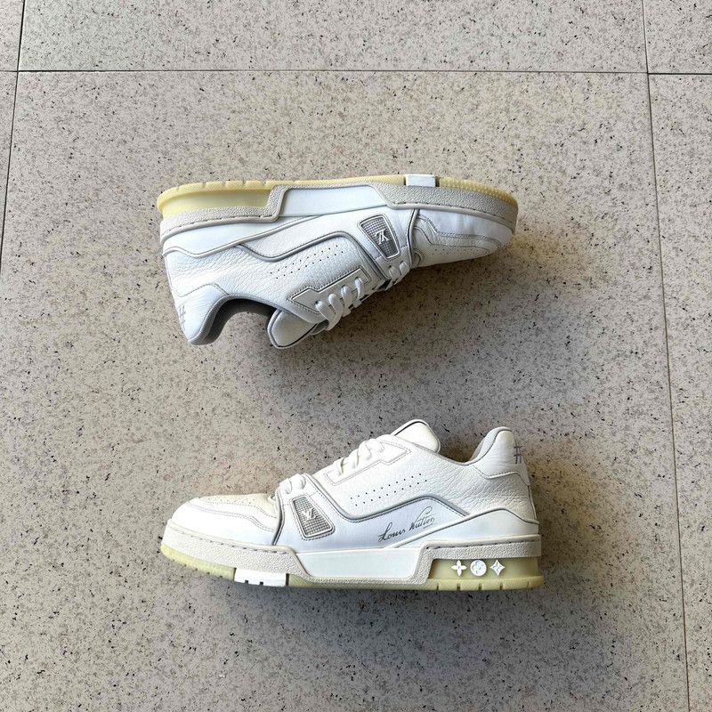 Louis Vuitton Louis Vuitton Low-top Trainer Sneakers for Men and Women 0089 Size US 8 / EU 41 - 8 Thumbnail