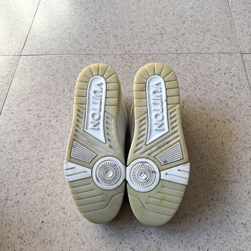 Louis Vuitton Louis Vuitton Low-top Trainer Sneakers for Men and Women 0089 Size US 8 / EU 41 - 4 Thumbnail