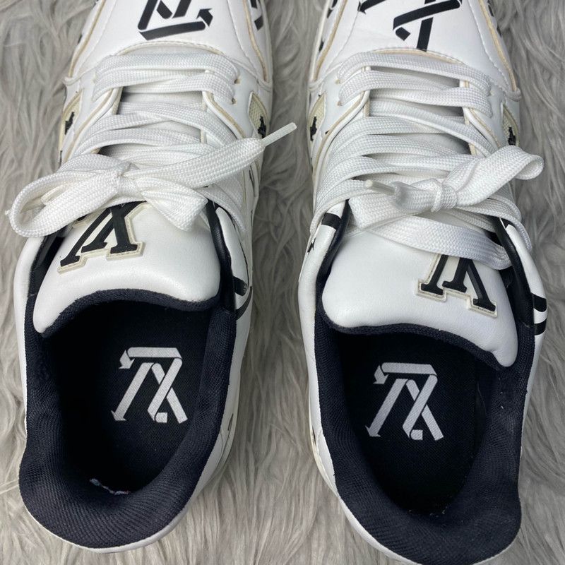 Louis Vuitton Louis Vuitton Fashion Low-Top Sneakers for Men 0089 Size US 8 / EU 41 - 7 Thumbnail