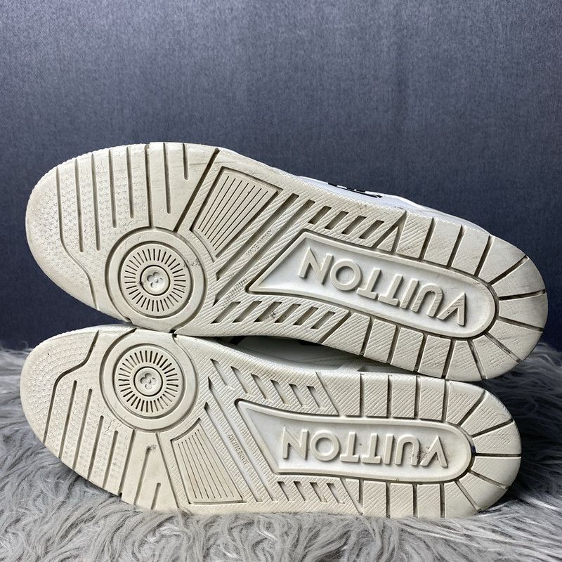 Louis Vuitton Louis Vuitton Fashion Low-Top Sneakers for Men 0089 Size US 8 / EU 41 - 11 Thumbnail