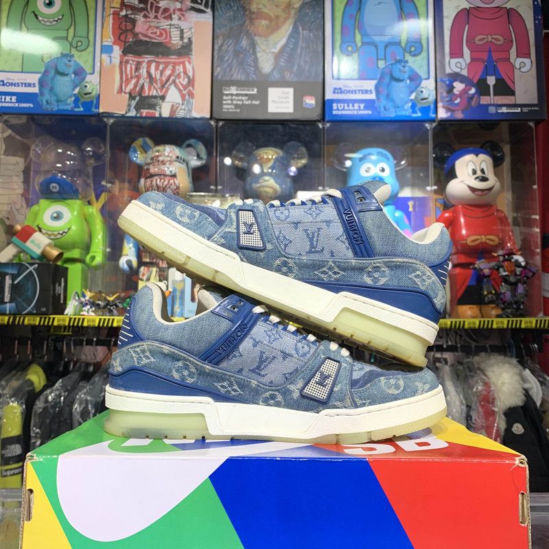 Louis Vuitton Louis Vuitton Blue Denim Low-Top Sneakers 0089 Size US 9.5 / EU 42-43 - 8 Thumbnail