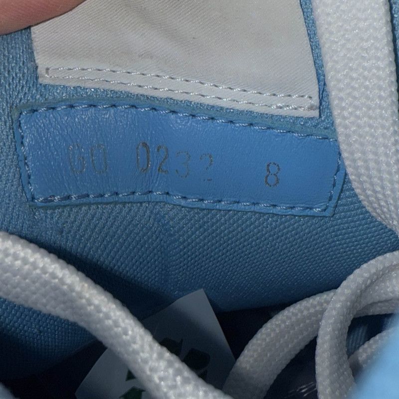 Louis Vuitton Louis Vuitton Blue and White Trainer Sneakers 0089 Size US 8.5 / EU 41-42 - 5 Thumbnail