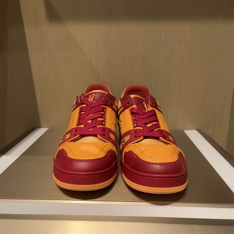Louis Vuitton Louis Vuitton Trainer Fashion Sneakers for Men 0089 Size US 8.5 / EU 41-42 - 2 Thumbnail