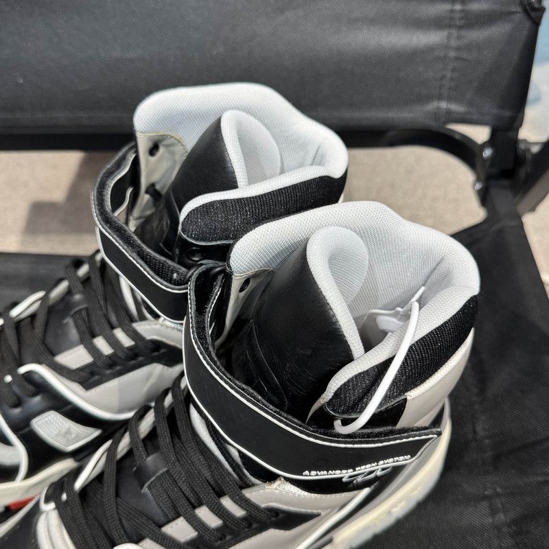 Louis Vuitton Louis Vuitton Stylish High-Top Trainers for Men 0089 Size US 8.5 / EU 41-42 - 10 Thumbnail