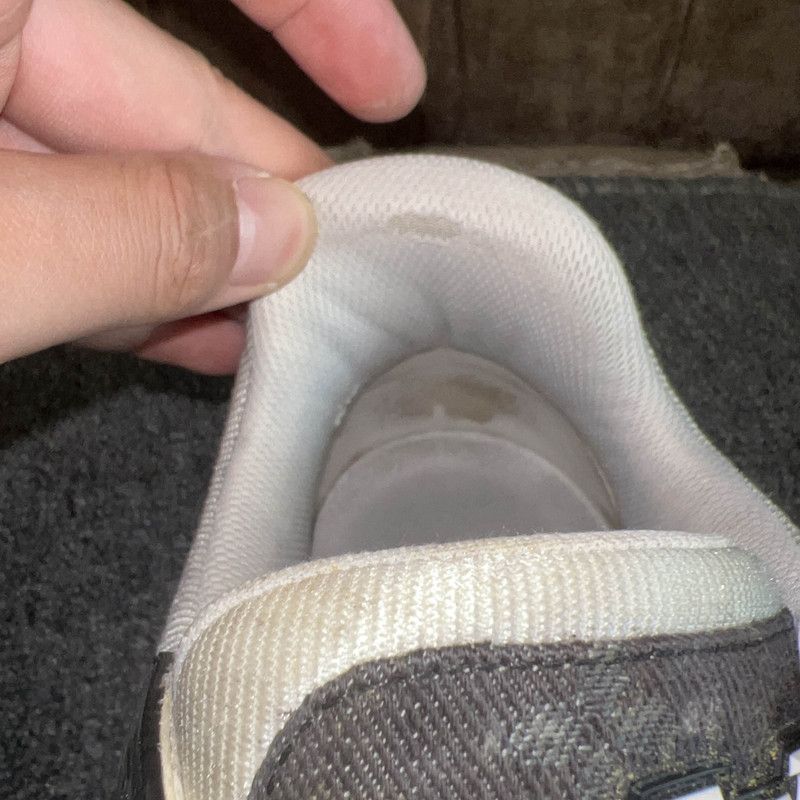 Louis Vuitton Louis Vuitton Trainer Panda Low-Top Sneakers 0089 Size US 9.5 / EU 42-43 - 9 Thumbnail
