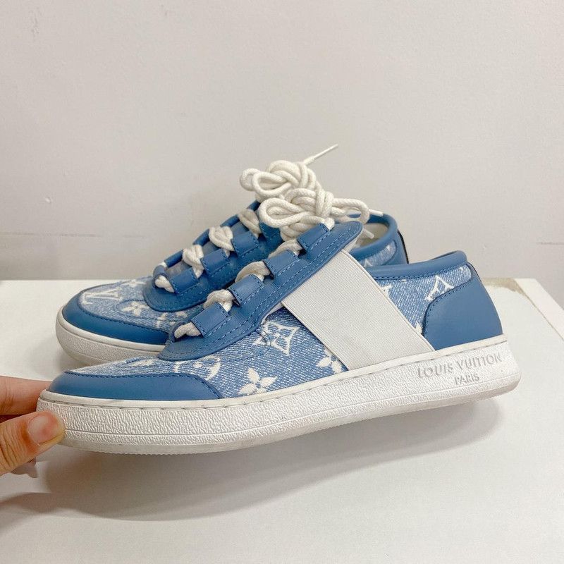 Louis Vuitton Louis Vuitton Blue Logo Canvas Sneakers 0089 Size US 5.5 / EU 38 - 6 Thumbnail