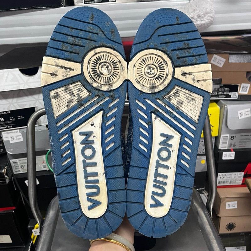 Louis Vuitton Louis Vuitton Blue and White Trainer Sneakers 0089 Size US 10.5 / EU 43-44 - 4 Thumbnail