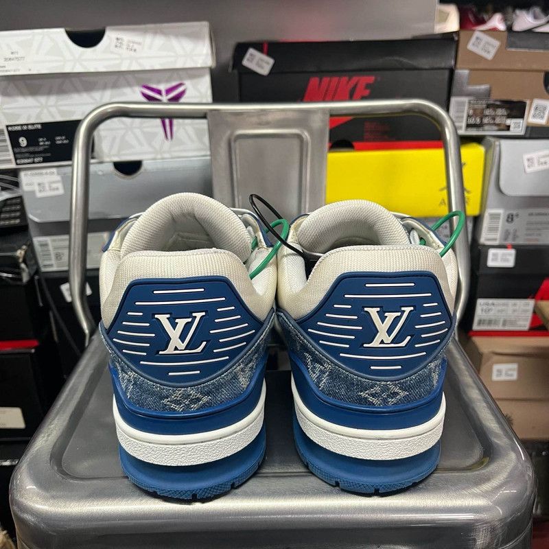 Louis Vuitton Louis Vuitton Blue and White Trainer Sneakers 0089 Size US 10.5 / EU 43-44 - 3 Thumbnail