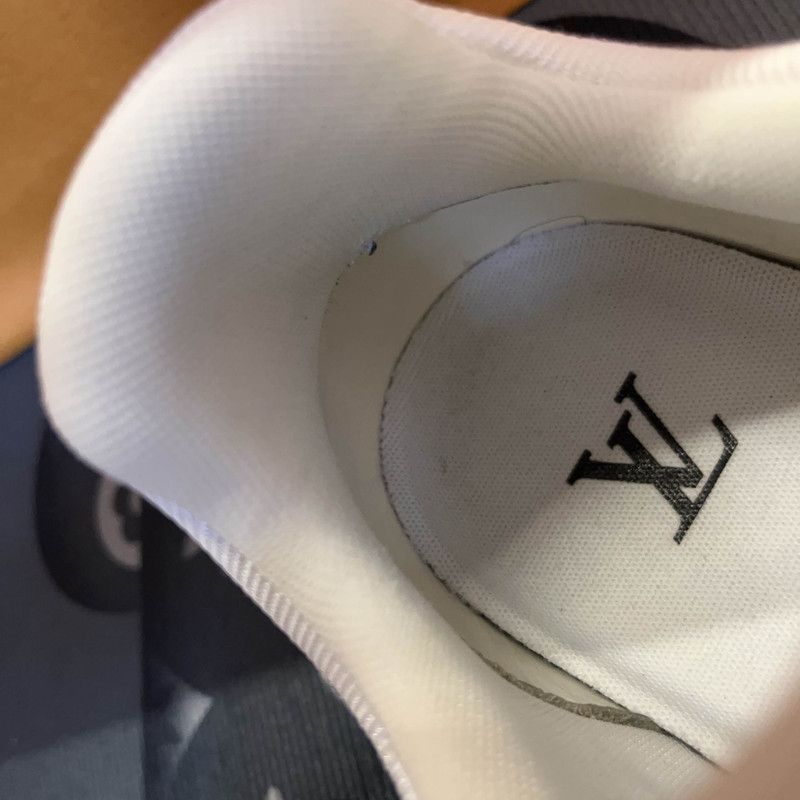 Louis Vuitton Louis Vuitton Classic Low-Top Trainer Sneakers 0089 Size US 9 / EU 42 - 7 Thumbnail