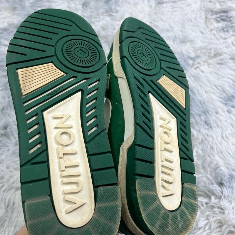 Louis Vuitton Louis Vuitton Bright Green Trainer Sneakers 0089 Size US 8 / EU 41 - 4 Thumbnail