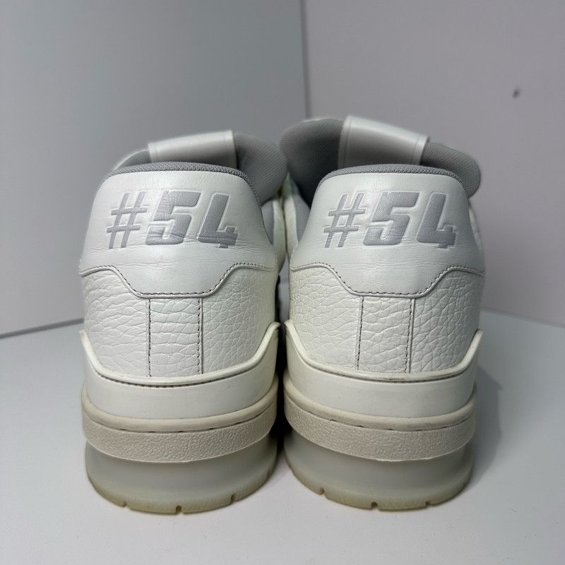 Louis Vuitton Louis Vuitton White Low-Top Fashion Sneakers 0089 Size US 9.5 / EU 42-43 - 5 Thumbnail