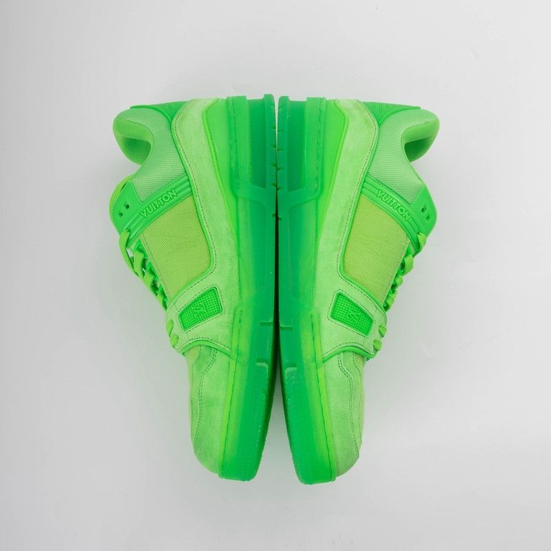 Louis Vuitton Louis Vuitton Green Trainer Low-Top Sneakers for Men 0089 Size US 9.5 / EU 42-43 - 7 Thumbnail