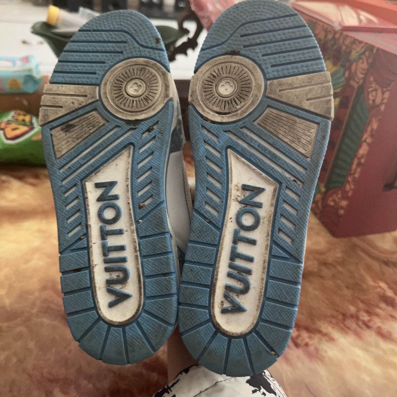 Louis Vuitton Louis Vuitton Stylish Low-Top Trainer Sneakers 0089 Size US 8.5 / EU 41-42 - 4 Thumbnail