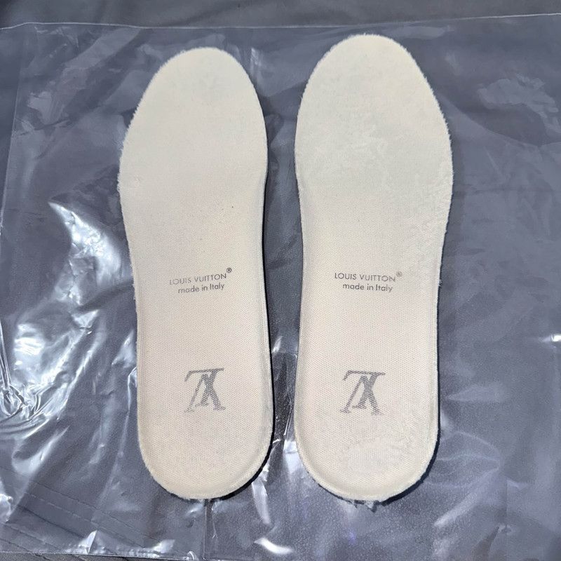 Louis Vuitton Louis Vuitton Trainer Low Top Sneakers in Beige 0089 Size US 6.5 / EU 39-40 - 10 Thumbnail