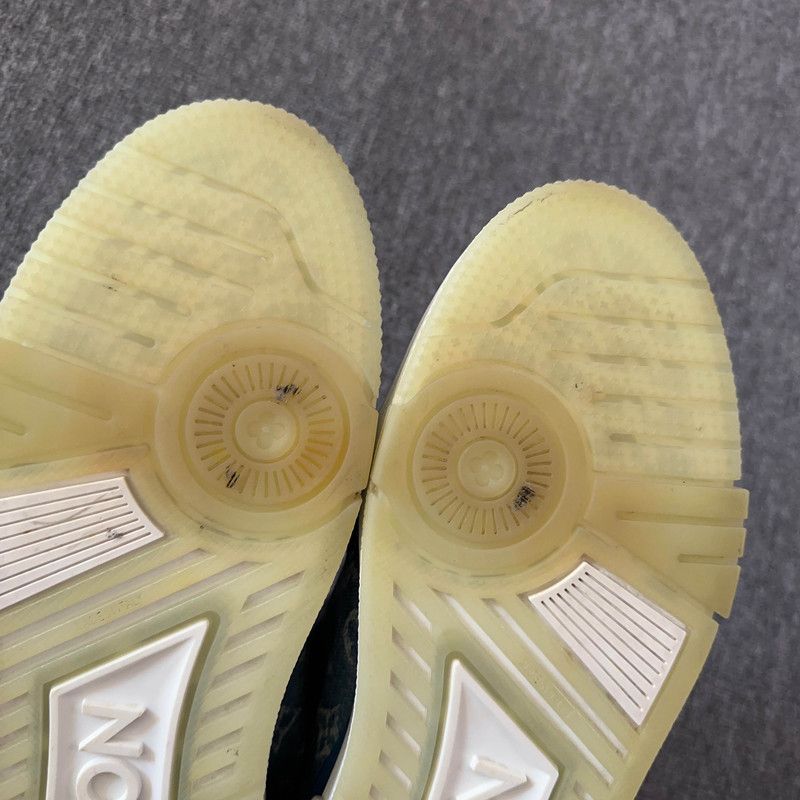 Louis Vuitton Louis Vuitton Denim Low-Top Fashion Sneakers 0089 Size US 8 / EU 41 - 11 Thumbnail