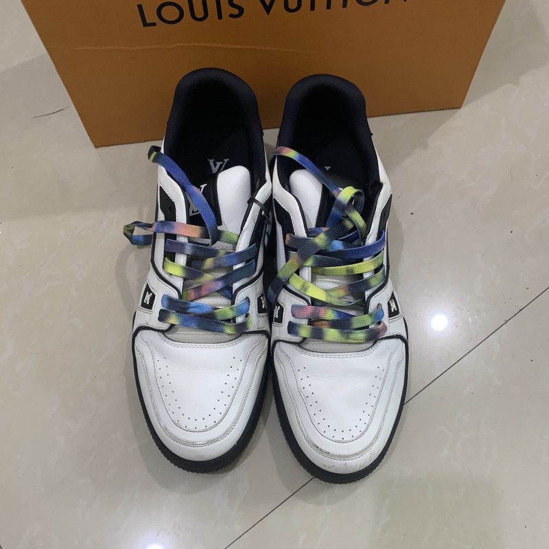Louis Vuitton Louis Vuitton Trainer Stylish Low-Top Sneakers 0089 Size US 8.5 / EU 41-42 - 2 Thumbnail